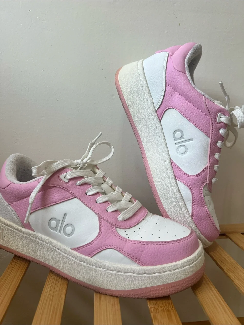 ALO Yoga Women’s Pink & White Platform Sneakers